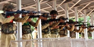 امریکی اخبارنے بھارتی فوج کا پول کھول دیا، بھارتی فوج کے 68 فیصد آلات قدیم قرار