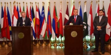 پاکستان اور بھارت کے درمیان مسلح تنازع کسی کے حق میں نہیں. وزیر خارجہ لکسمبرک