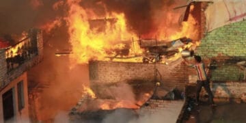 بھارت میں مسلمانوں کے 200 گھروں کو نذر آتش کردیا