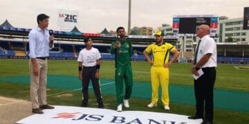ابوظہبی: تیسرے ایک روزہ میچ میں آسٹریلیا کا ٹاس جیت کر پاکستان کیخلاف بیٹنگ جاری