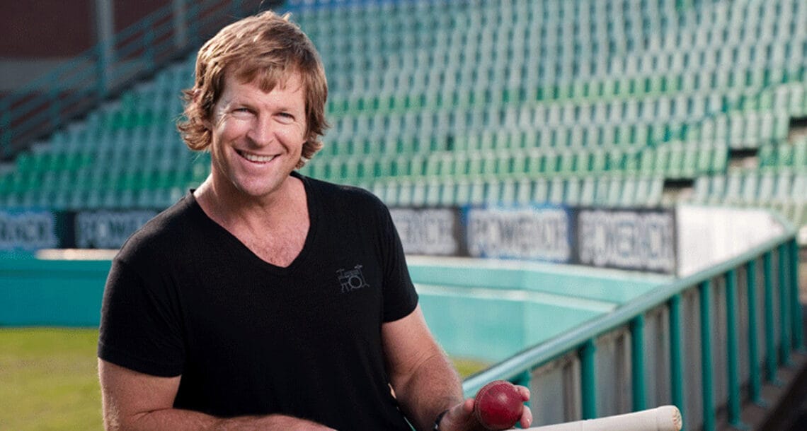 پی ایس ایل 4:‌ جنوبی افریقی مایہ ناز فیلڈر جونٹی رہودز پاکستان آنے کے لیے بے تاب