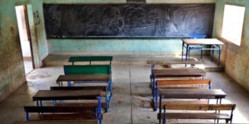 سندھ کے سرکاری اساتذہ کا صوبے بھر میں تدریسی عمل کے بائیکاٹ کا اعلان