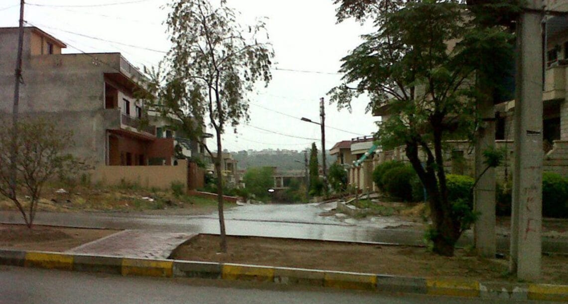 ملک کے بیشتر علاقوں میں بارش، موسم خوشگوارہوگیا-