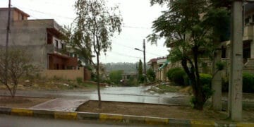 ملک کے بیشتر علاقوں میں بارش، موسم خوشگوارہوگیا-