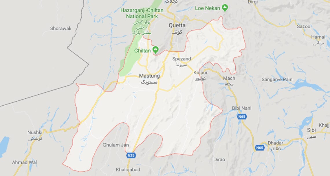 مستونگ: مسافر وین اور ٹرک کے درمیان تصادم کے نتیجے میں 11 افراد جاں بحق