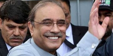 میاں صاحب تو بڑے لوگ ہیں، ہم چھوٹے لوگ ہیں. آصف زرداری