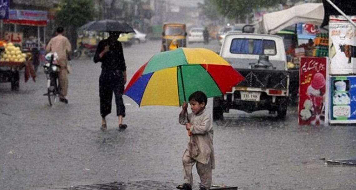 پشاورسمیت صوابی اور کوہاٹ میں تیز آندھی اور بارش کے باعث 6 افراد جاں بحق, 48 زخمی