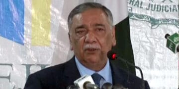 بدقسمتی سے انصاف کا شعبہ پارلیمنٹ کی ترجیحات میں شامل نہیں. چیف جسٹس