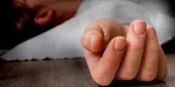 بچی کے چھٹی منزل سے گرکرجاں بحق ہونے کامقدمہ والدہ کے خلاف درج