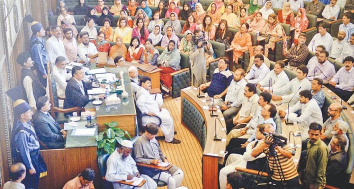 کراچی کے نئے ڈپٹی میئر کے لئے پولنگ کا عمل جاری