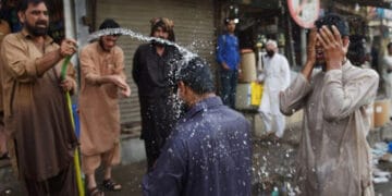 کراچی میں ہیٹ ویو کا خدشہ، بلدیہ عظمیٰ کا اسپتالوں میں ایمرجنسی نافذ