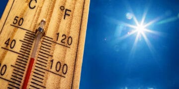 سندھ میں موسم گرم اور  گرمی کی شدت برقرار رہے گی