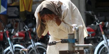 ملک بھر میں گرمی نے زور پکڑ لیا