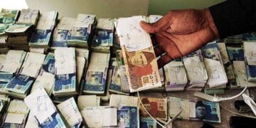 کراچی میں کروڑوں روپے کے ایک اور بے نامی اکاؤنٹ کا سراغ مل گیا