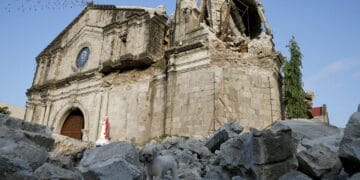 فلپائن میں زلزلے سے مرنے والوں کی تعداد 11 ہو گئی