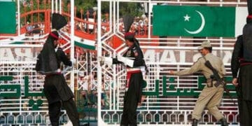 سزائیں مکمل کرنے والے 2 پاکستانیوں کو بھارت نے رہا کردیا