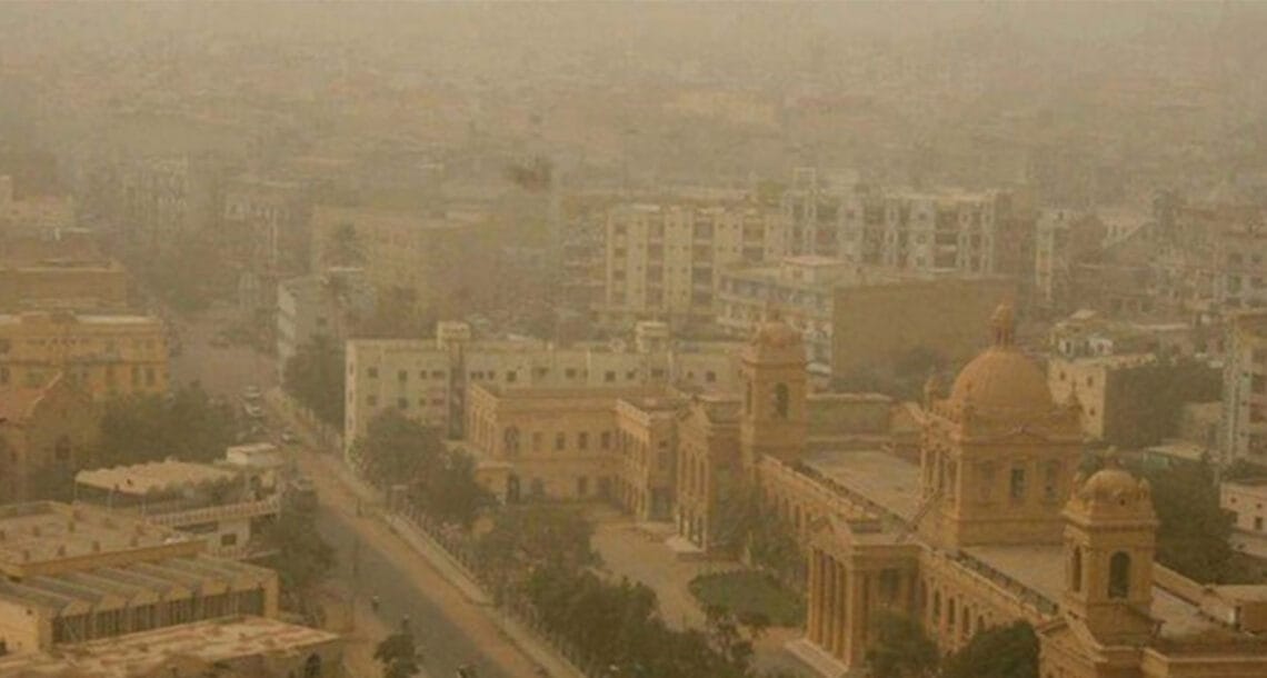 سندھ میں گرد آلود ہوائیں چلنے کا امکان