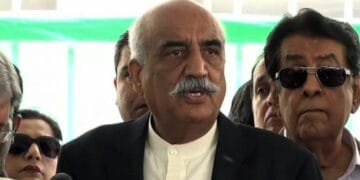 عمران خان نے معیشت کو ایسی جگہ پہنچا دیا جو سب کے لئے چیلنج ہے. خورشید شاہ