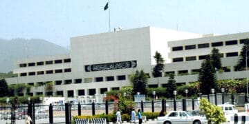 ججز کے خلاف ریفرنسز عدلیہ کی آزادی پر براہ راست حملہ ہے: اپوزیشن۔