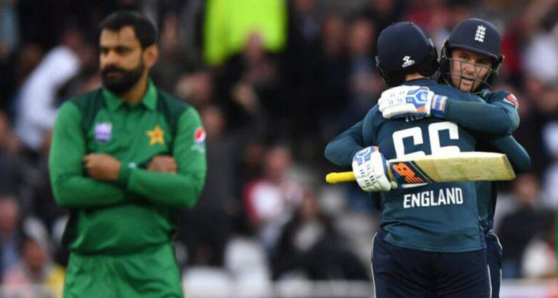انگلینڈ کے ہاتھوں پاکستان کو پانچویں ون ڈے میں بھی شکست