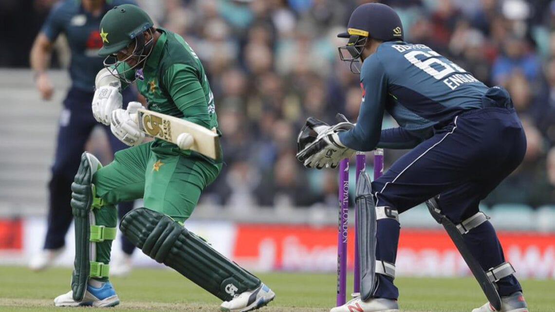 پاکستان اور انگلینڈ کے درمیان تیسرا ون ڈے میچ آج کھیلا جائے گا