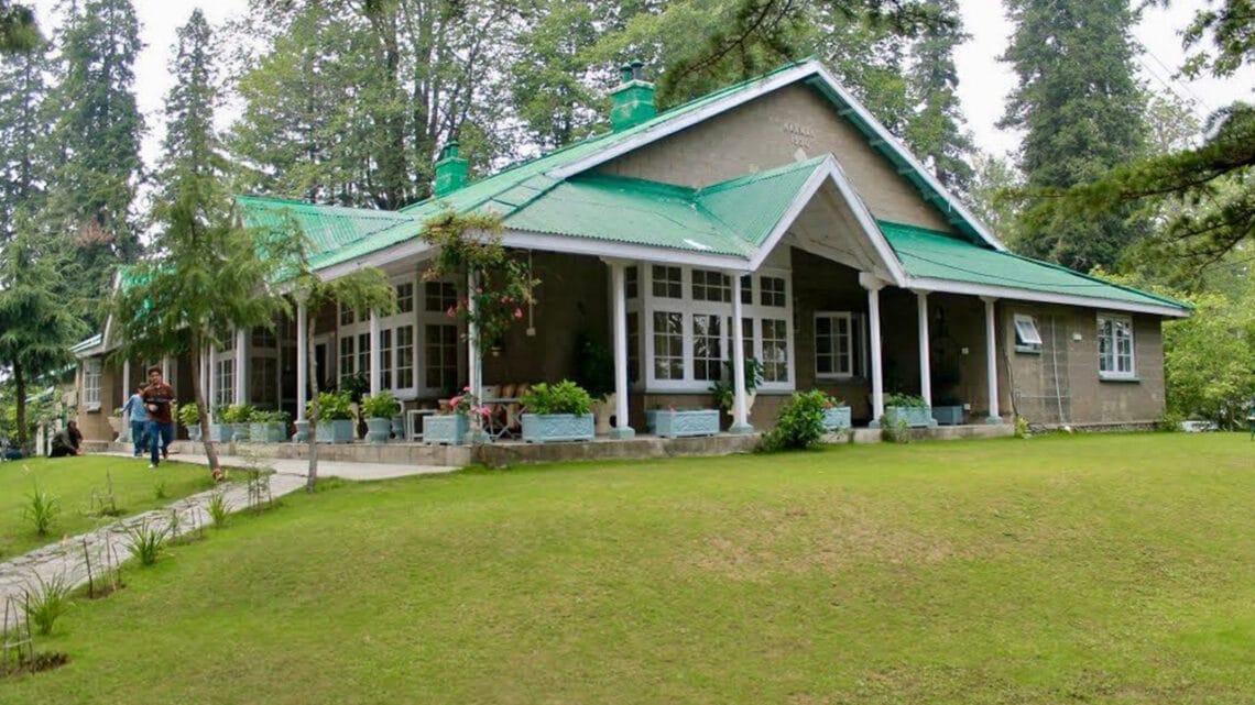 ملک بھر میں قائم ریسٹ ہاؤسزکو عوام کیلئے کھول دیا گیا