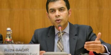 ڈاکٹر رضا باقر کو گورنر اسٹیٹ بینک لگانے کی تجویز