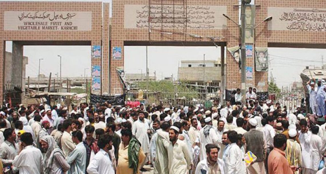 سپرہائی وے پرسبزی منڈی میں دوگروپوں میں تصادم، ایک شخص جاں بحق