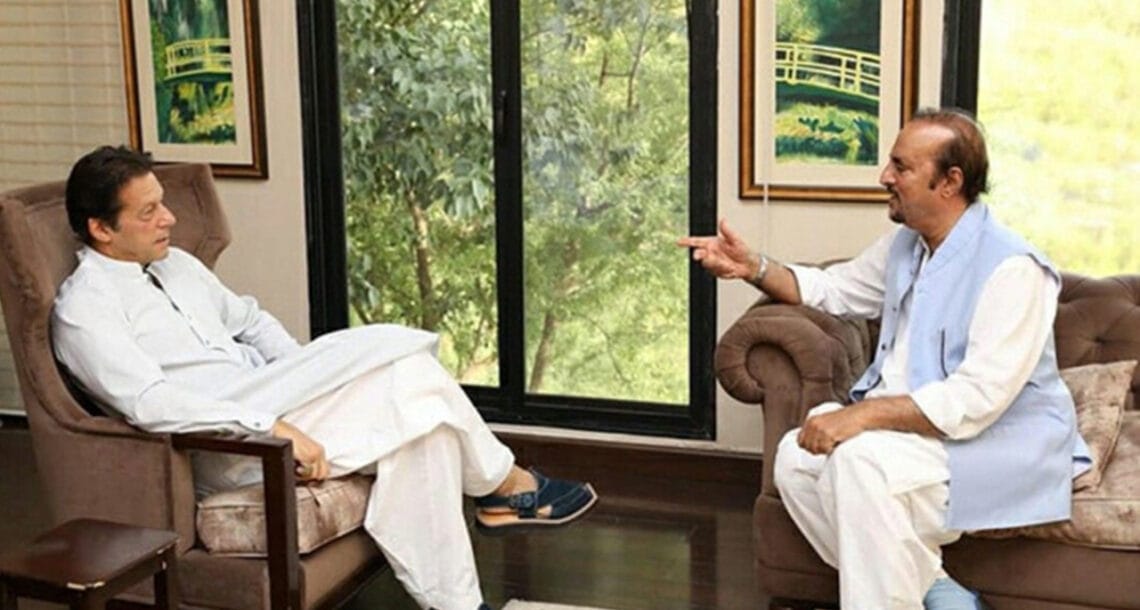 وزیراعظم عمران خان کا بابر اعوان کو دوبارہ کابینہ میں شامل کرنے کا فیصلہ