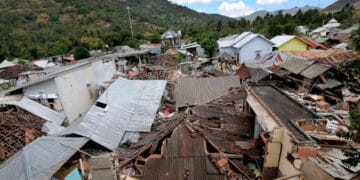 انڈونیشیا میں زلزلے کے شدید جھٹکے، ریکٹر اسکیل پر زلزلے کی شدت 7.2 ریکارڈ