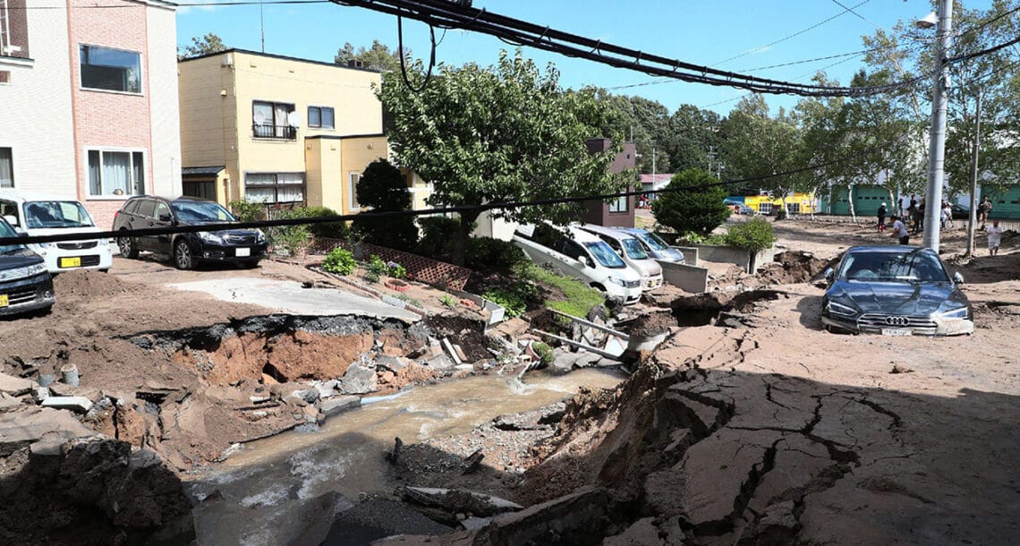 جاپان میں زلزلے کے جھٹکے، سونامی الرٹ بھی جاری
