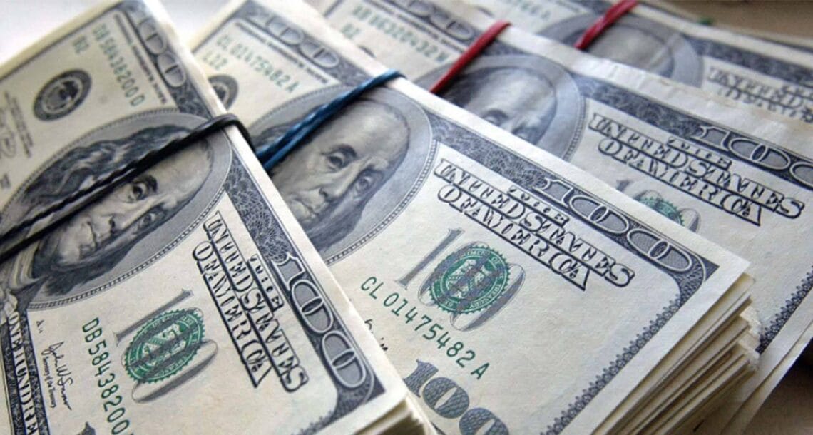 اوپن مارکیٹ میں ڈالر کی قیمت میں ایک بار پھر اضافہ