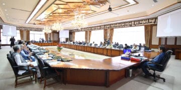 وزیر اعظم کی زیر صدارت پی ٹی آئی کی پارلیمانی پارٹی کا اجلاس شروع
