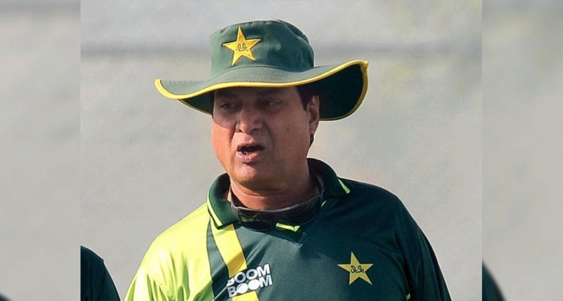 کرکٹ کمیٹی کے سربراہ محسن خان عہدے سے مستعفی