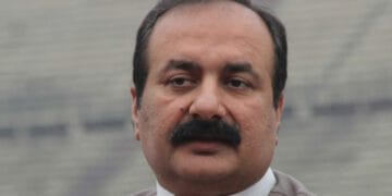 رانا مشہود کی امریکا فرار ہونے کی ناکام کوشش، پرواز سے آف لوڈ کردیا گیا