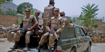 قبائلی اضلاع میں انتخابات فوج کی زیر نگرانی کرانے کا نوٹی فکیشن جاری۔