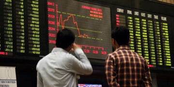 عید کی لمبی تعطیلات سے قبل کاروبار کے آخری روز پاکستان اسٹاک ایکسچینج میں مندی