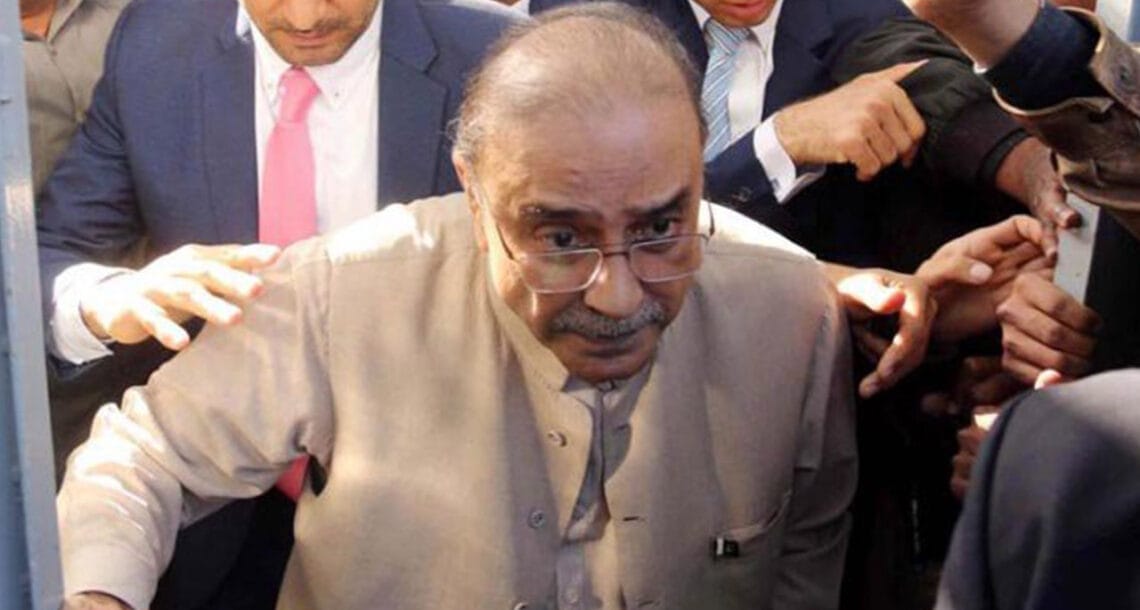 حفیظ شیخ بھی ہمارے ساتھ تھے، انھیں بھی پکڑا جائے- آصف زرداری