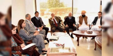 حکومت مخالف احتجاجی تحریک، اپوزیشن جماعتوں کی مشترکہ رہبر کمیٹی کا پہلا اجلاس