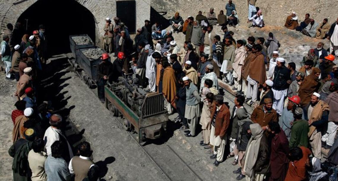 ڈیگاری میں کوئلے کی کان میں ریسکیو آپریشن جاری، 4 مزدوروں کی لاشیں نکال لی گئیں