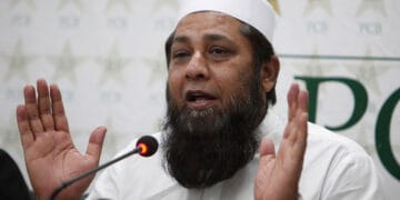 قومی کرکٹ ٹیم کے چیف سلیکٹر انضمام الحق اپنے عہدے سے مستعفی