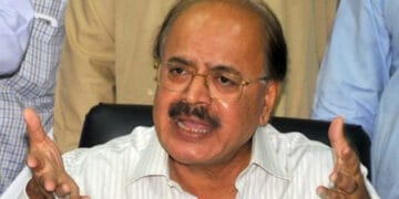 سندھ ہائی کورٹ میں منظور وسان کی صحافیوں سے بدتمیزی