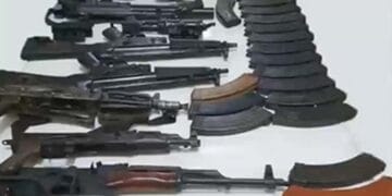 رینجرز نے لیاری گینگ وار کے گرفتار ملزمان کی نشاندہی پر اسلحے کی بڑی کھیپ پکڑلی