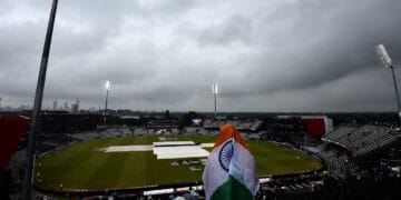 آئی سی سی ورلڈ کپ 2019 سیمی فائنل:‌ نیوزی لینڈ اور بھارت کے درمیان بارش سے متاثر میچ آج مکمل کیا جائے گا