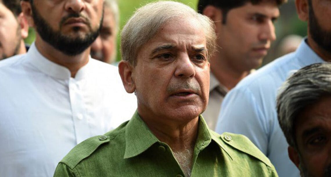 سیاسی انتقام کی خاطر کمرے سے اے سی اتارنا نواز شریف کی جان پر حملہ ہے۔ شہباز شریف