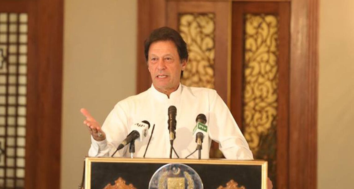 پاکستان کو مقروض کرنے والوں کا  جب تک احتساب نہیں ہوگا ،چوری نہیں رکے گی. وزیر اعظم