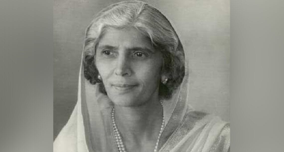 مادرملت محترمہ فاطمہ جناح کی 51ویں برسی آج منائی جارہی ہے
