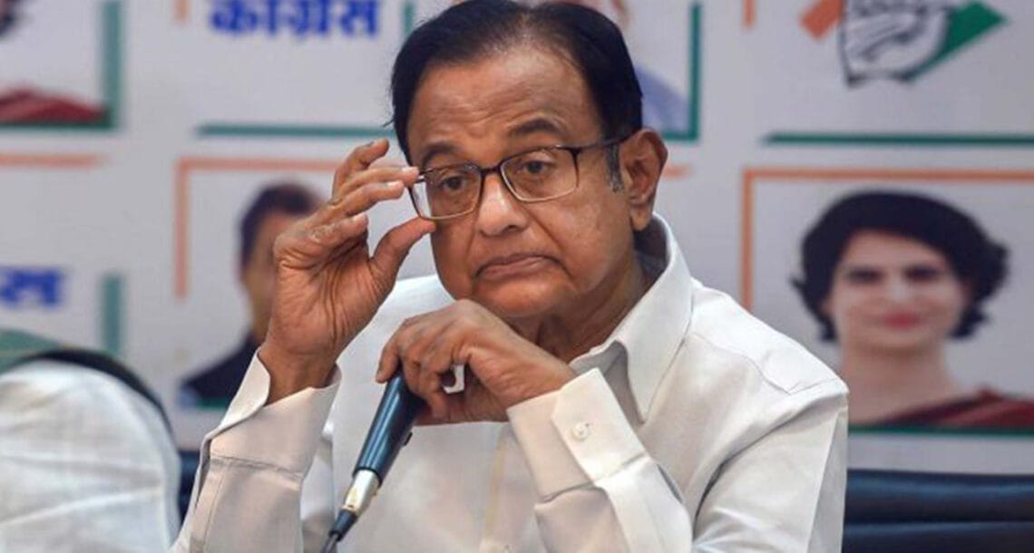 مقبوضہ کشمیر پر آواز اٹھانے پر سابق وزیر داخلہ گرفتار