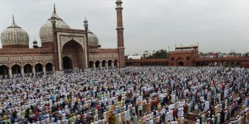 وفاقی حکومت کا عیدالاضحیٰ پر 4 چھٹیوں کا نوٹیفکیشن جاری