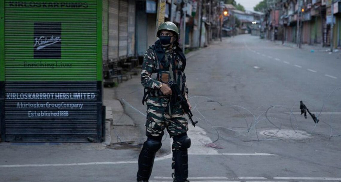 مقبوضہ وادی میں کرفیو 25ویں روز میں داخل، عوام فاقہ کرنے پر مجبور